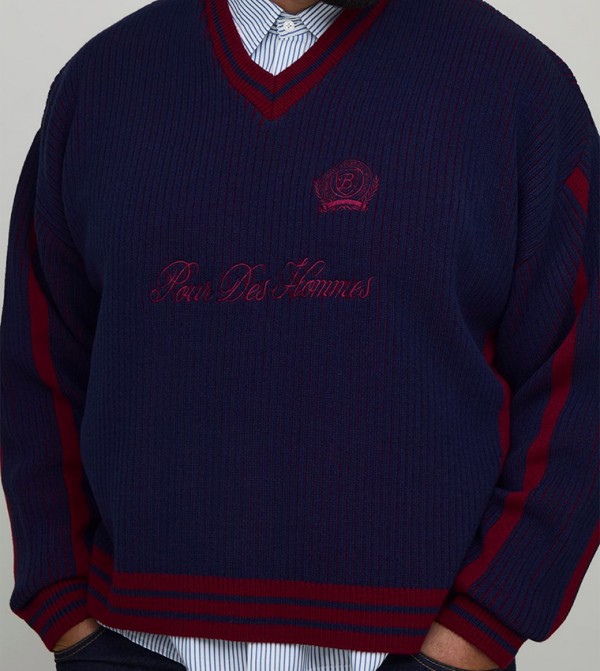 boohooMAN  - Navy V-neck Sweaters