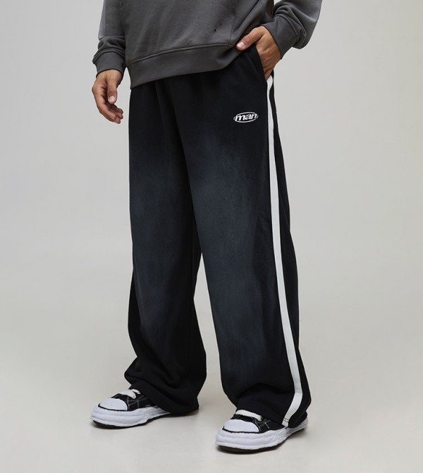 boohooMAN Pants & Chinos - Black Joggers