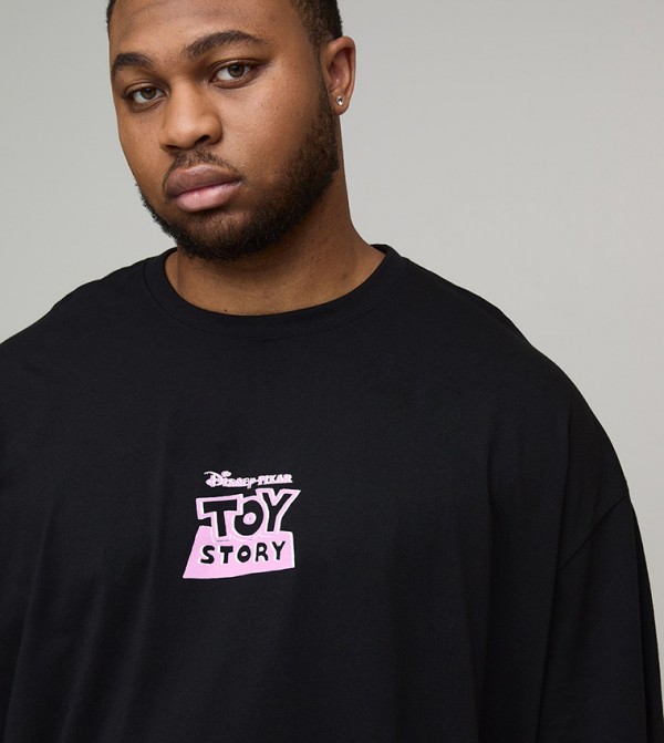 boohooMAN Clothing - Black Round Neck T-Shirts