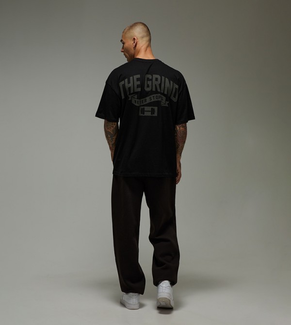 بوهو مان - أسود Round Neck T-Shirts