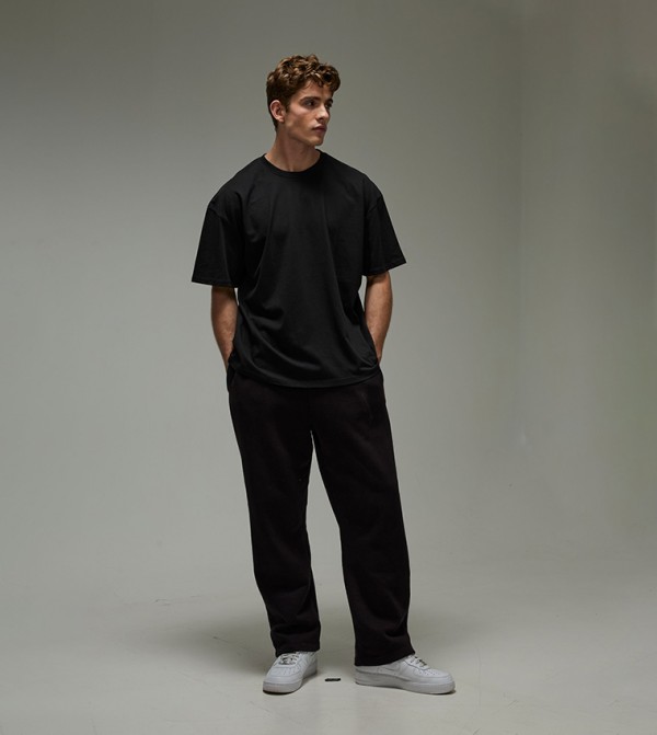 بوهو مان - أسود Round Neck T-Shirts