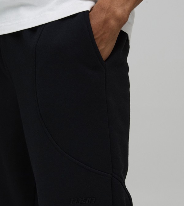 boohooMAN  - Black Joggers