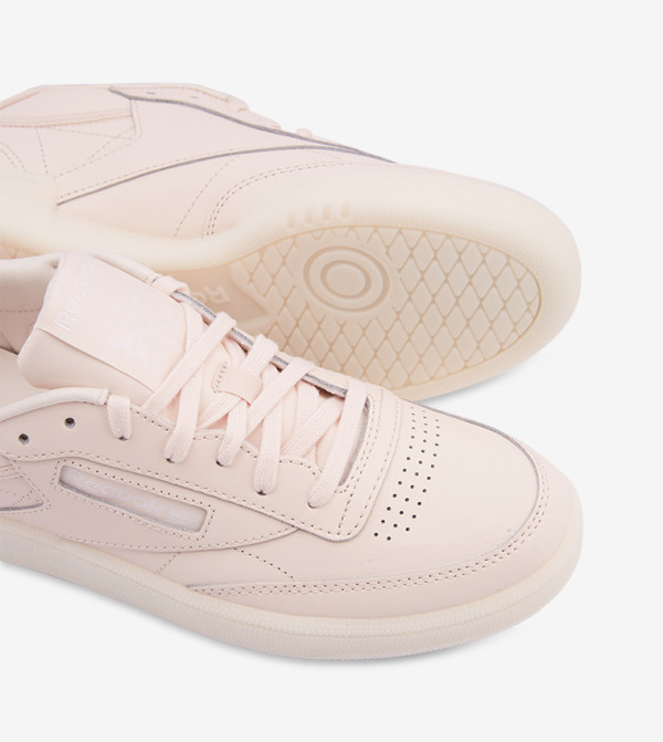 Reebok - Pink Trainers