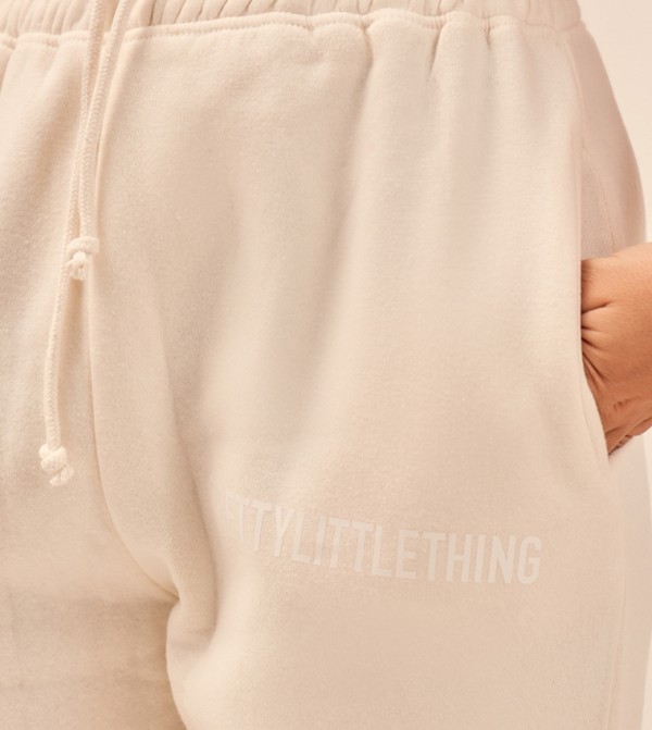 بريتي ليتل ثينغ  - أوف وايت  جوغر