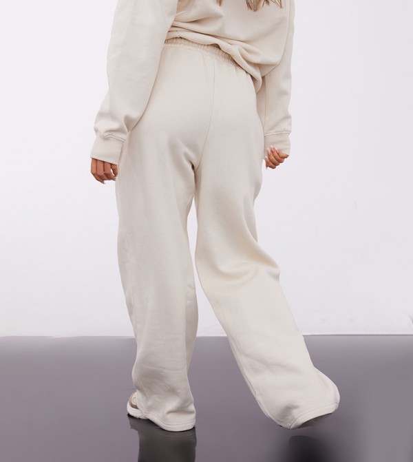 بيرتي ليتل ثينغ بيرتي ليتل ثينغ - كريمي  Sweatpants