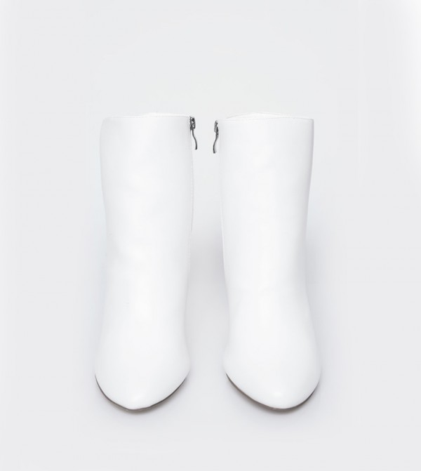 PrettyLittleThing  Boots - White Ankle length Boots