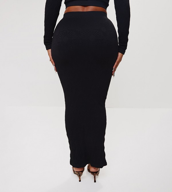 بريتي ليتل ثينغ  - أسود Maxi Skirts