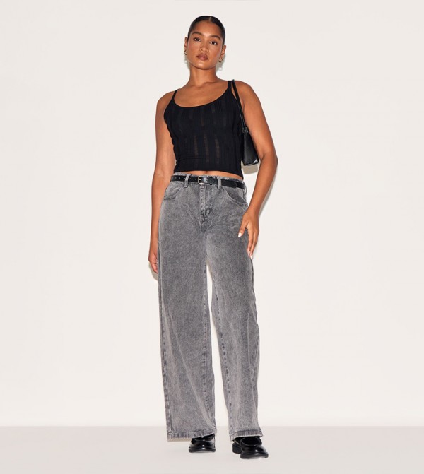 PrettyLittleThing PrettyLittleThing - Black Sleeveless Tops