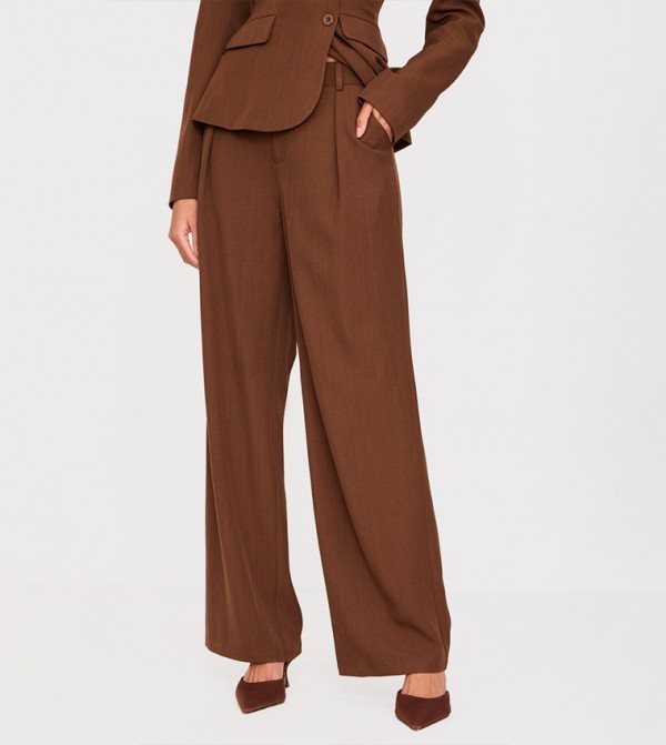 PrettyLittleThing PrettyLittleThing - Dark Brown Casual Pants