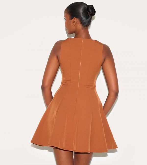 PrettyLittleThing PrettyLittleThing - Brown Casual Dresses