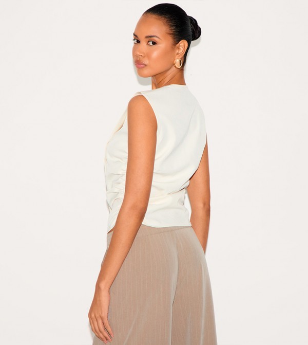 PrettyLittleThing PrettyLittleThing - Cream Waistcoats