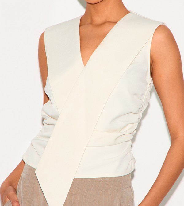 PrettyLittleThing PrettyLittleThing - Cream Waistcoats