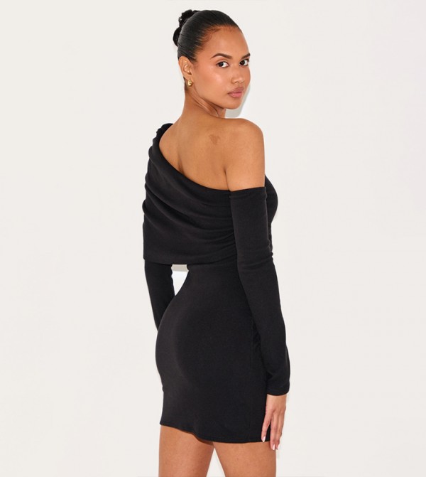 PrettyLittleThing PrettyLittleThing - Black Casual Dresses