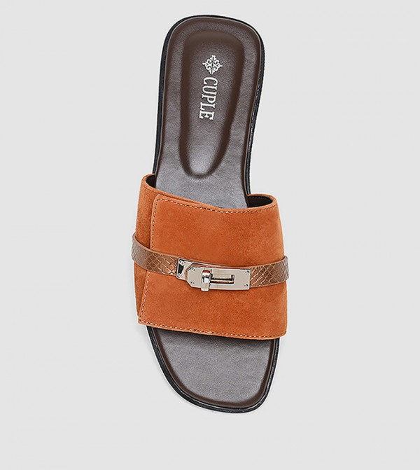 Cuple Cuple - Camel Flat Sandals