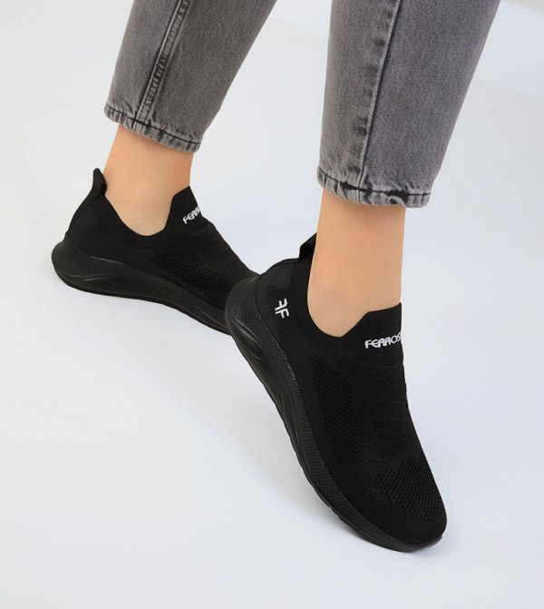 SOHO  - Black Casual Slip-ons