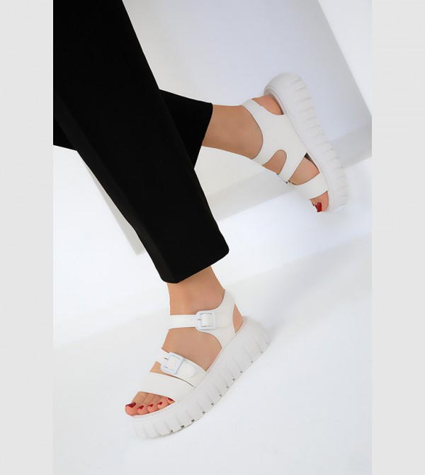 SOHO - Outlet  - White Heels