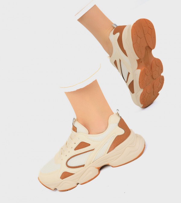 SOHO  - Beige Low Top