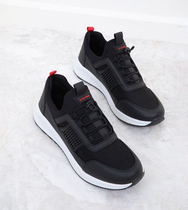 SOHO - Outlet - Black Casual Slip-ons