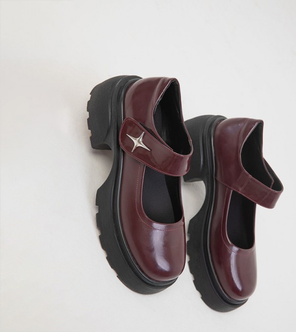 سوهو - أوتليت  - بورغندي Mary Janes