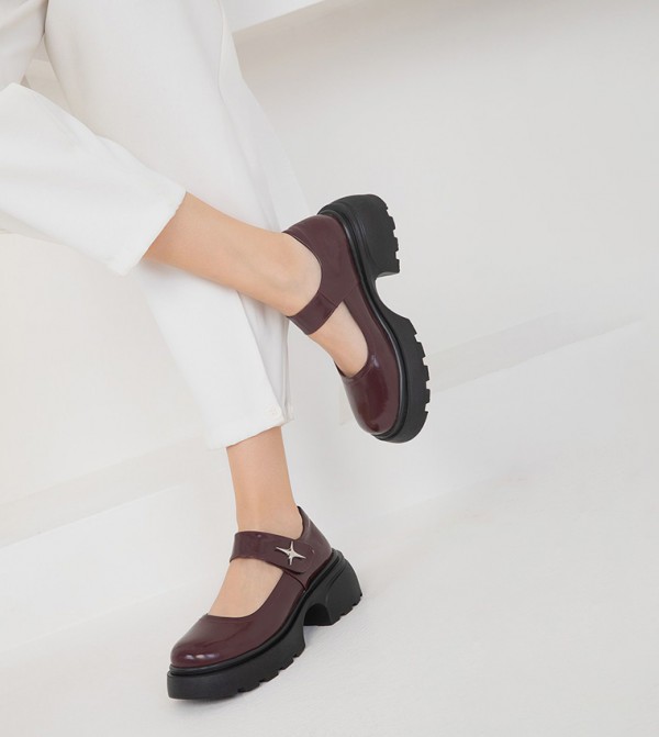 سوهو - أوتليت  - بورغندي Mary Janes