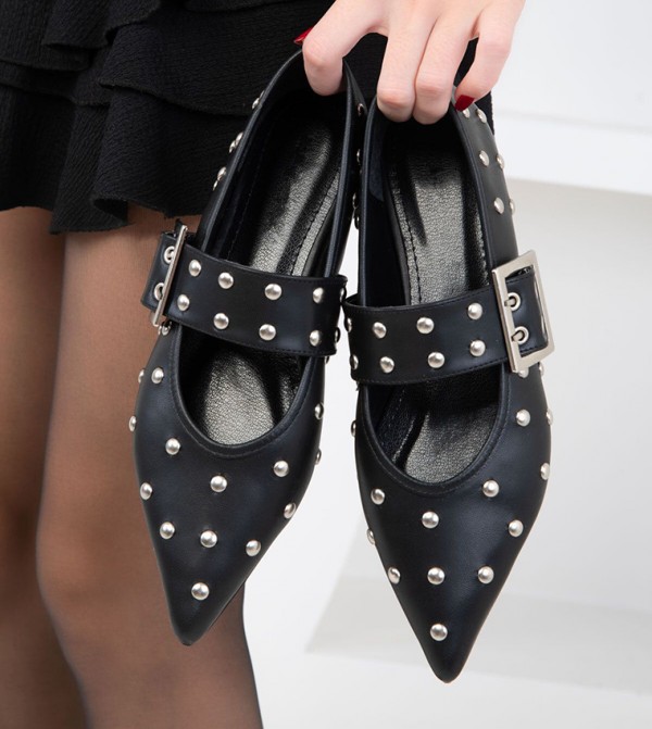 سوهو - أوتليت  - أسود Mary Janes