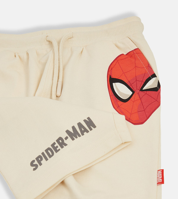 BABIES & MORE - Cream Shorts