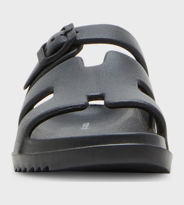 Steve Madden Steve Madden - Black Flat Sandals