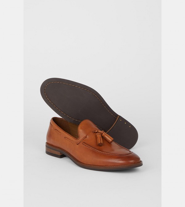 دبنهامز دبنهامز - بني  Moccasins/Loafer