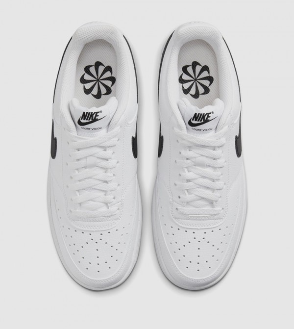 Nike Nike - White Low Top