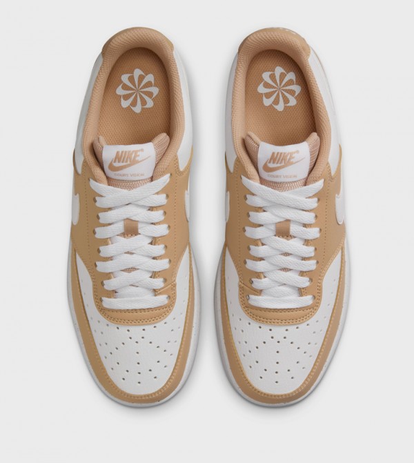 Nike  Sneakers - Beige Low Top
