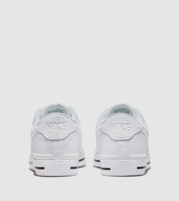 Nike Nike - White Low Top