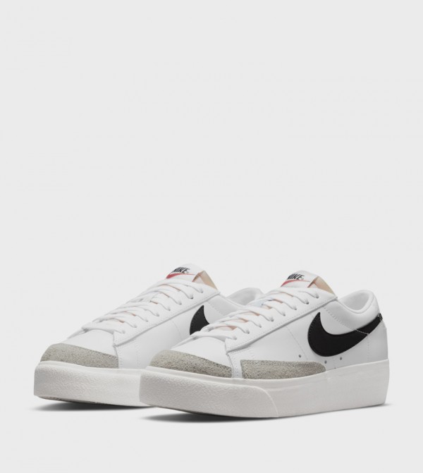 Nike Nike - White Low Top