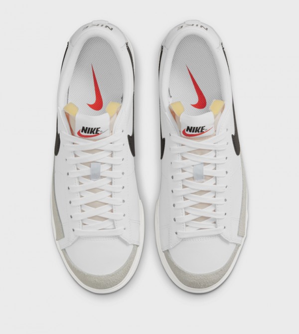 Nike Nike - White Low Top