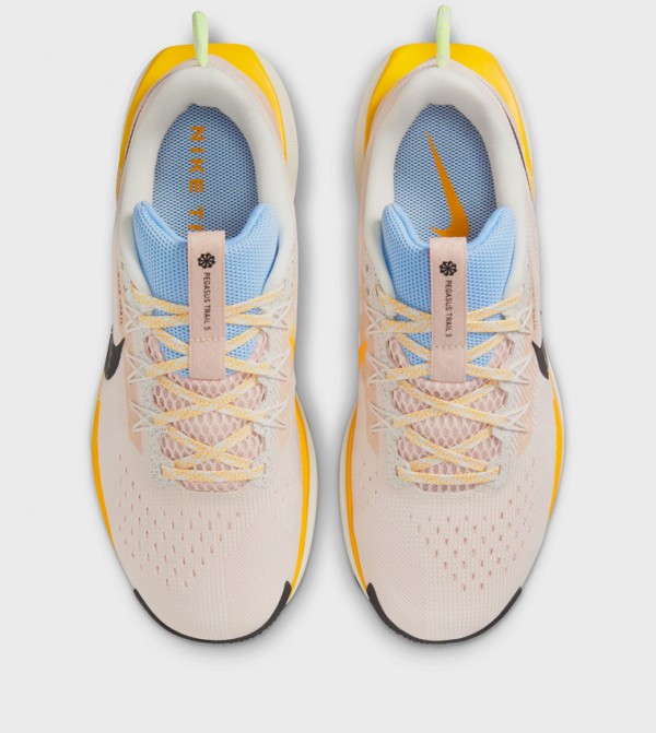 Nike Nike - Beige Running Shoes