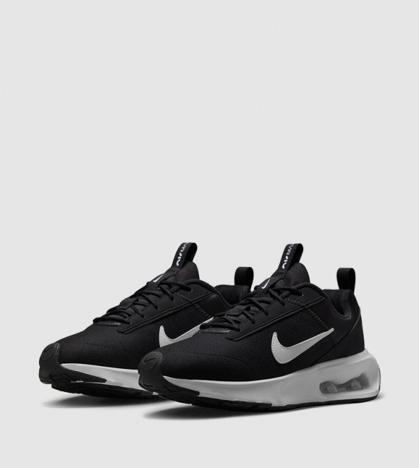 Nike Nike - Black Low Top