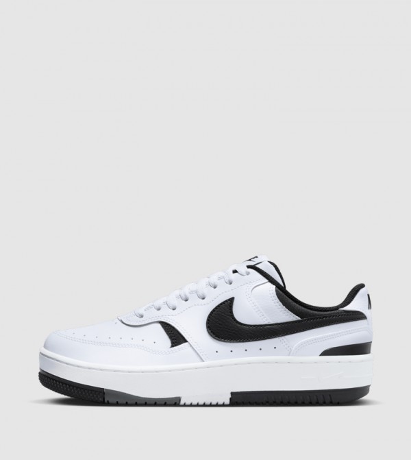 Nike  - White Low Top
