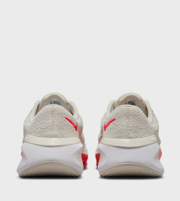 Nike Nike - Beige Training Shoes