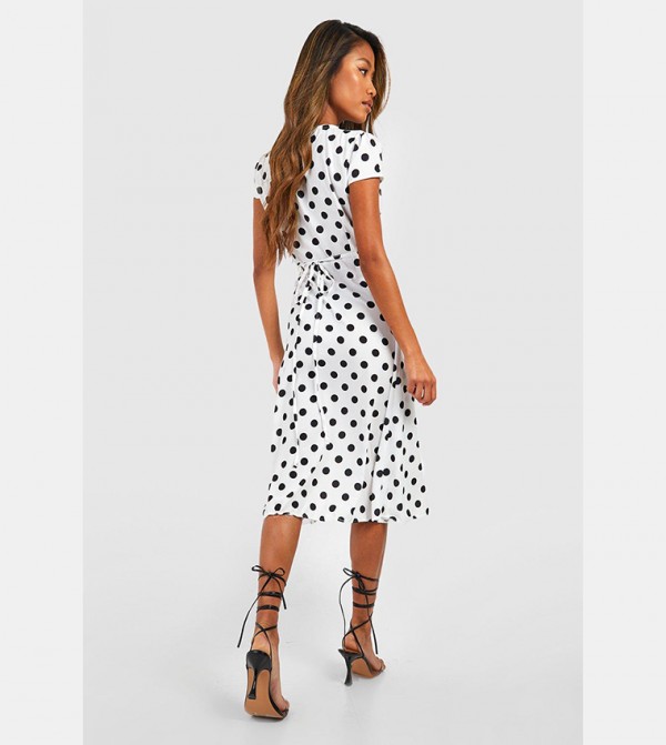 boohoo - Outlet  - White Casual Dresses