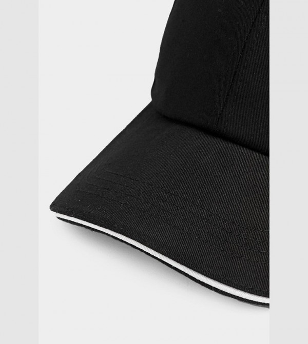 boohoo  Caps & Hats - Black Baseball Caps