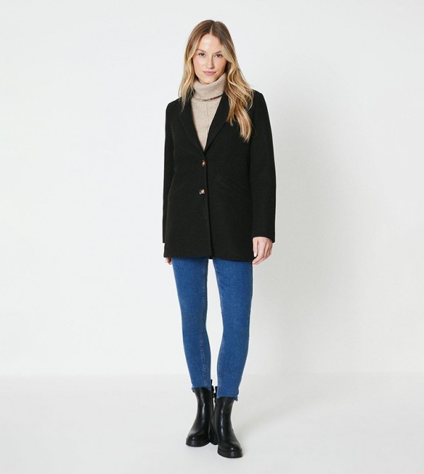 Maine  - Black Overcoats