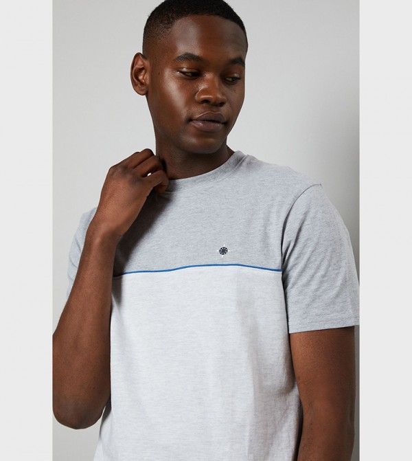 ماين ماين - رمادي Round Neck T-Shirts