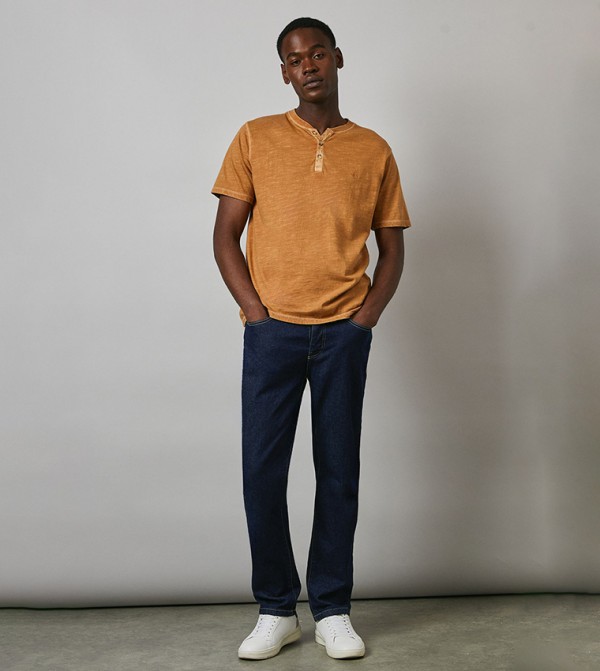 دبنهامز دبنهامز - بني  Round Neck T-Shirts