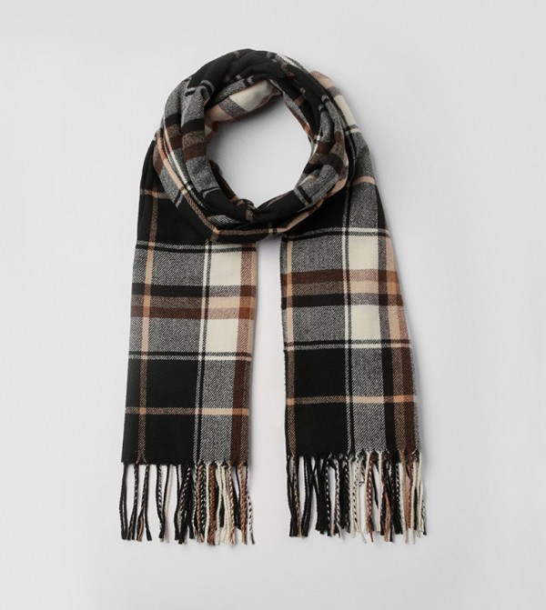 Maine Scarves - Black Knitted Scarves