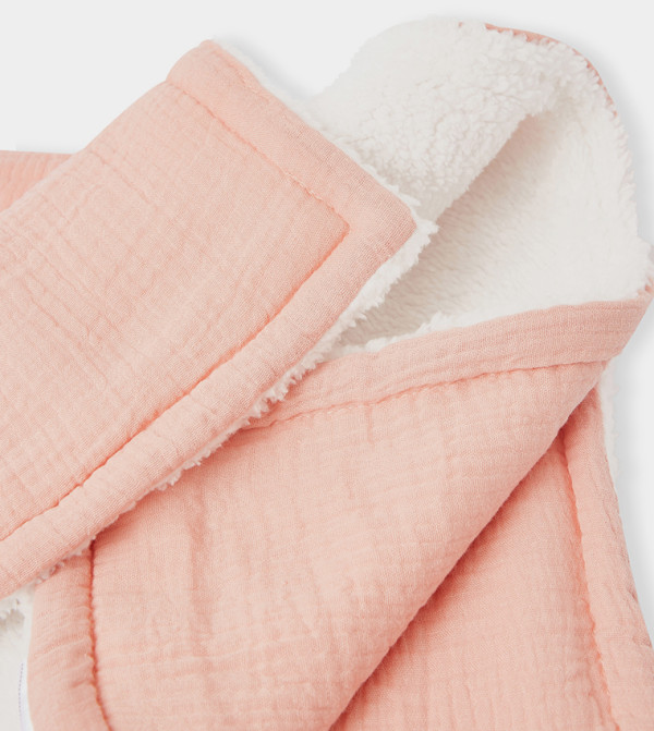 بيبيز آند مورCoach  غرف نوم أطفال - وردي البطانيات واللحف والأغطية