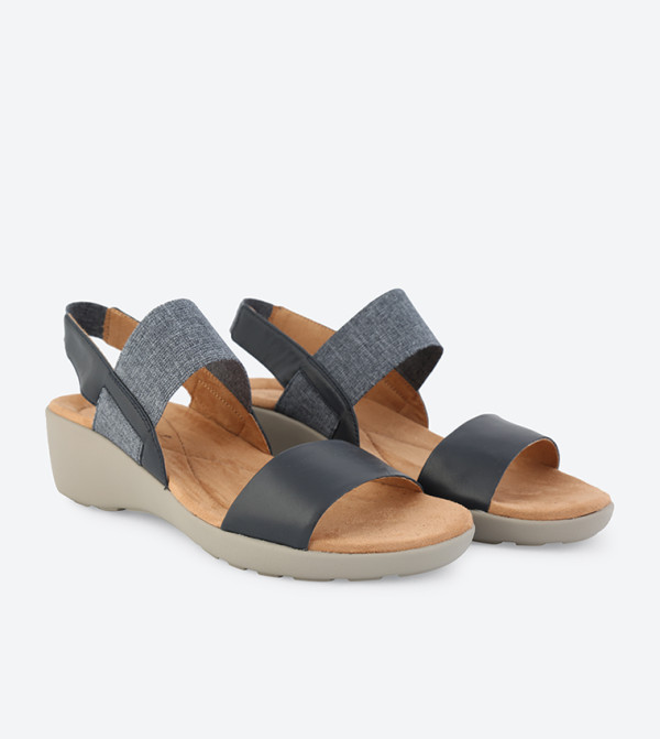 Easy Spirit Easy Spirit - Navy Sandals