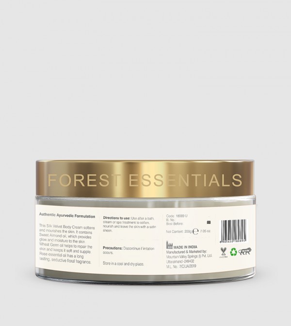 فوريست إيسينشالز  كريمات الوجه ومنتجات الترطيب  - شفاف  Day And Night Cream