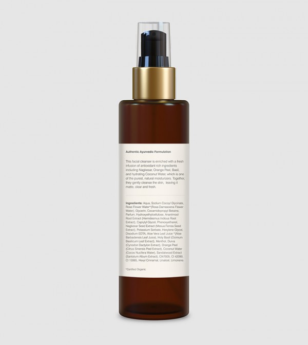 فوريست إيسينشالز  - شفاف  FACEWASH