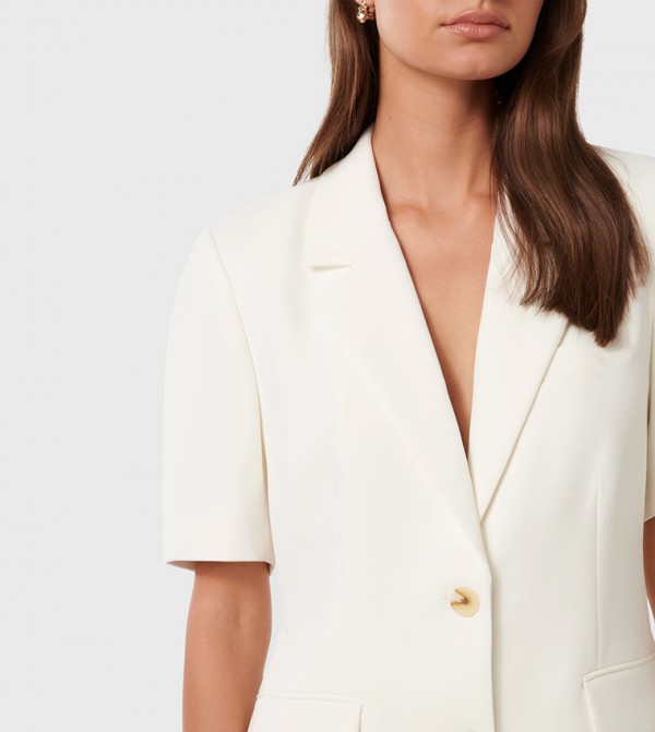 فوريفر نيو جاكيتات ومعاطف - أبيض جاكيتات كاجوال