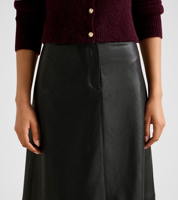 فوريفر نيو  تنانير - أسود Midi Skirts