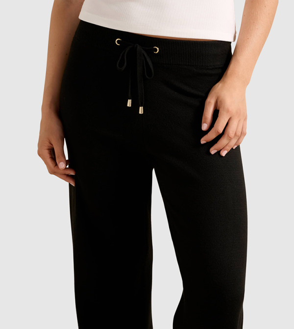 Forever New Forever New - Black Casual Pants